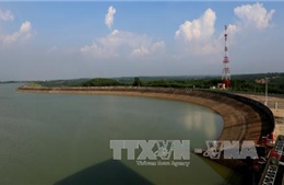 Từ 14 giờ ngày 29/8, hồ thủy điện Trị An bắt đầu xả tràn 